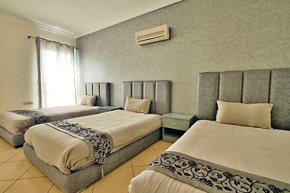 Appart Hôtel Founty Beach