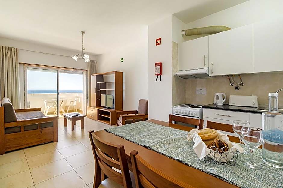 Torres Mira Praia by Garvetur