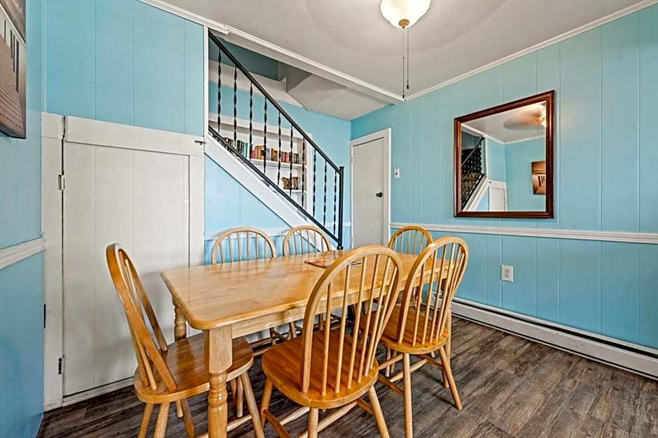 Oceanside Court by KEES Vacations