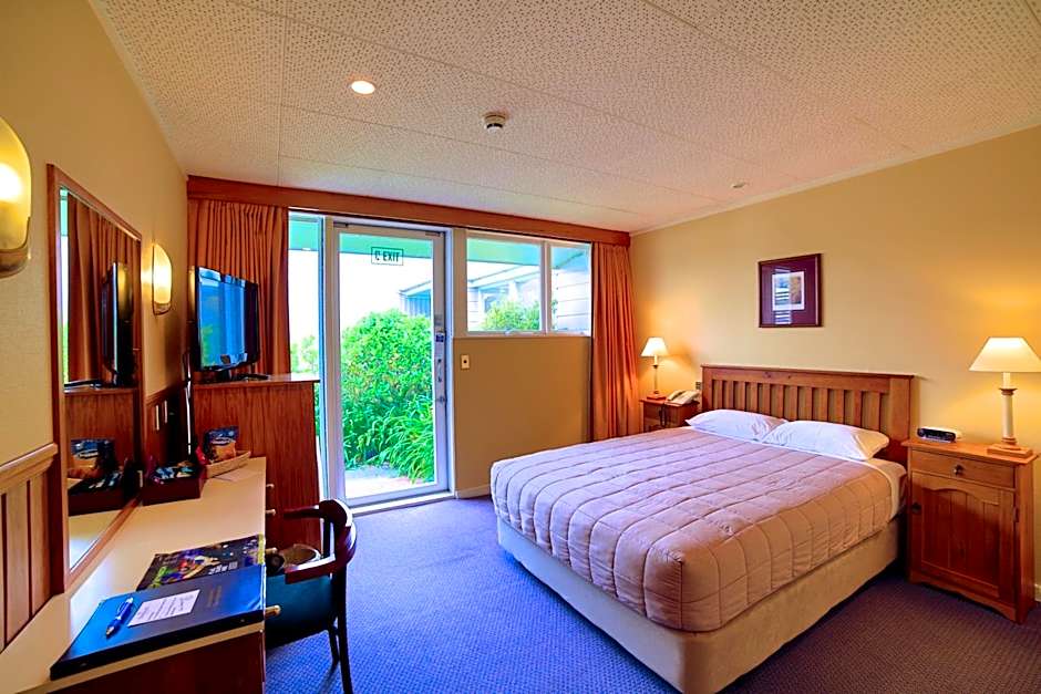 Brentwood Hotel