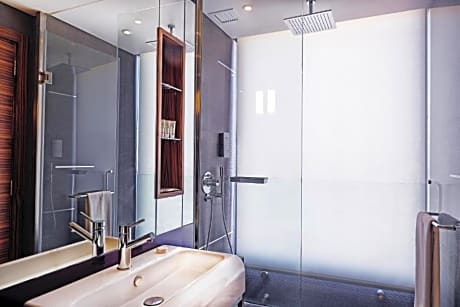 Family Suite- Two connected room
