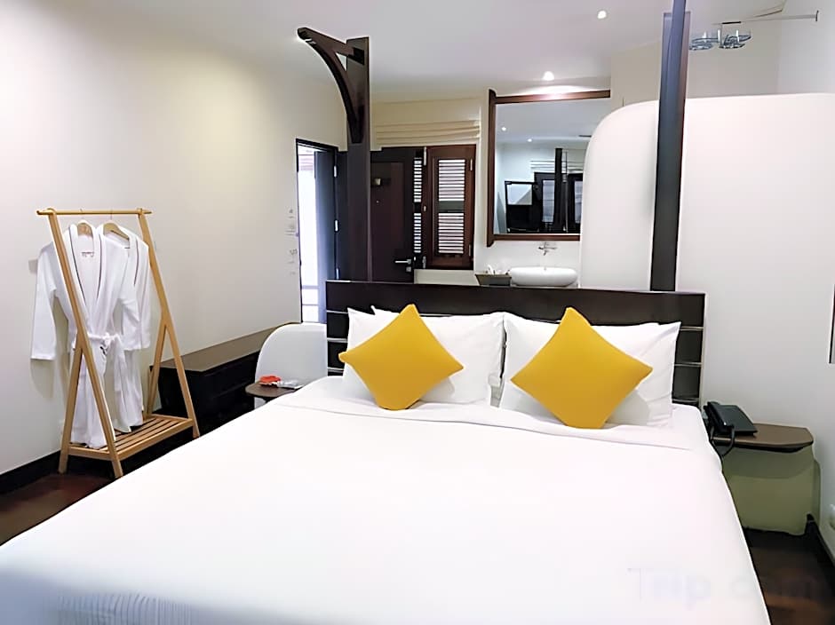 Ancient Luang Prabang Hotel (Ban Phonheuang)