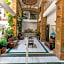 Hotel Encino