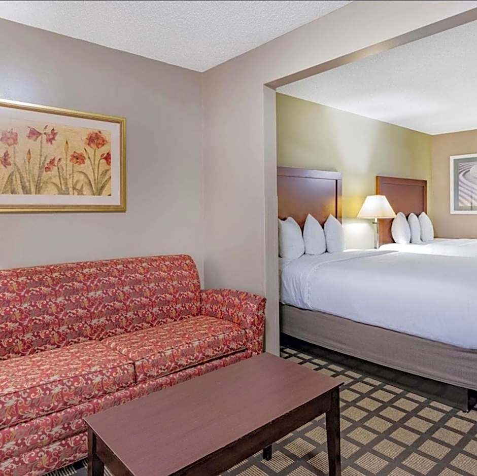 Baymont by Wyndham Gurnee