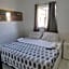 Pousada Tiriri Guesthouse