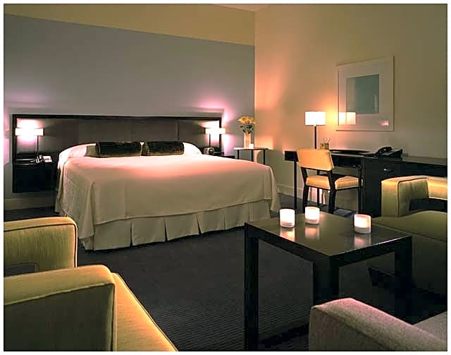 The Chemists Club Hotel