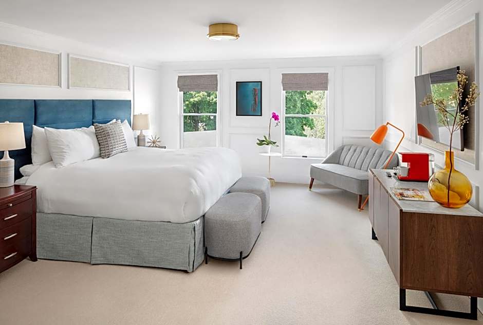 Camden Harbour Inn a member of Small Luxury Hotels