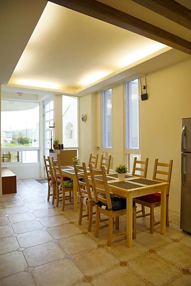 輕旅小站 Soft Travel Hostel