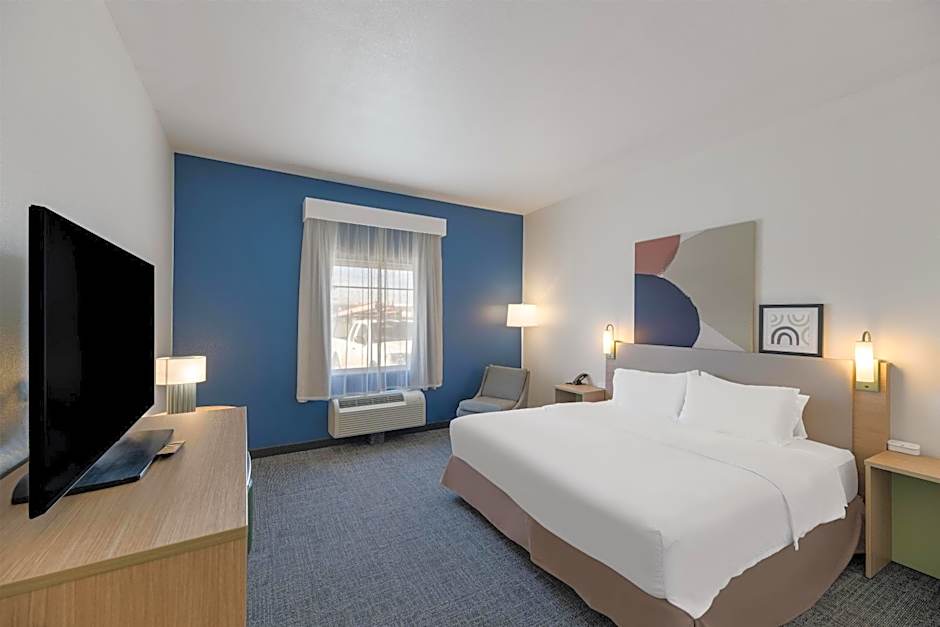Spark by Hilton Midland South