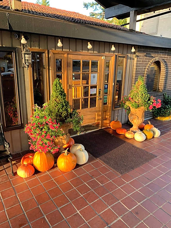 Coachman Inn Oak Harbor