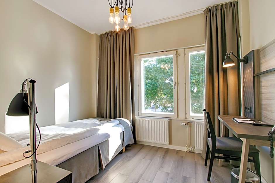 First Hotel Brommaplan