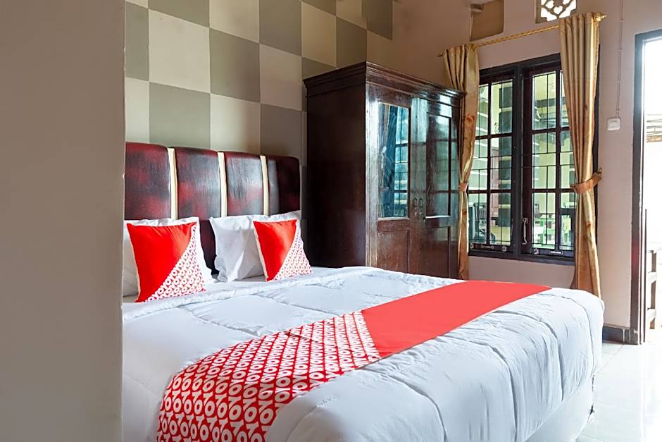 Hotel O Adelia Residence