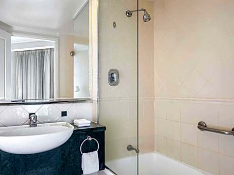 Hotel Deluxe Studio