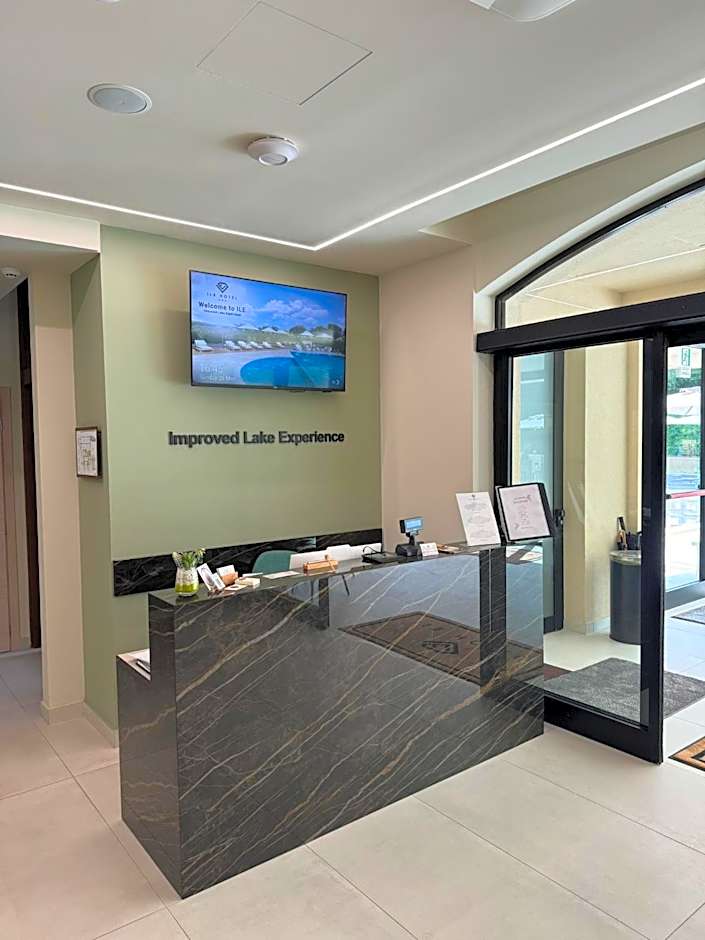 Ile Hotel
