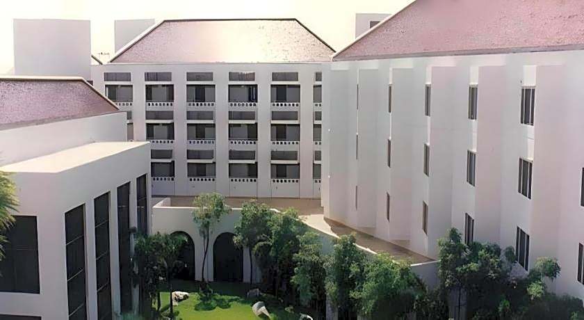 Royal Diamond Hotel