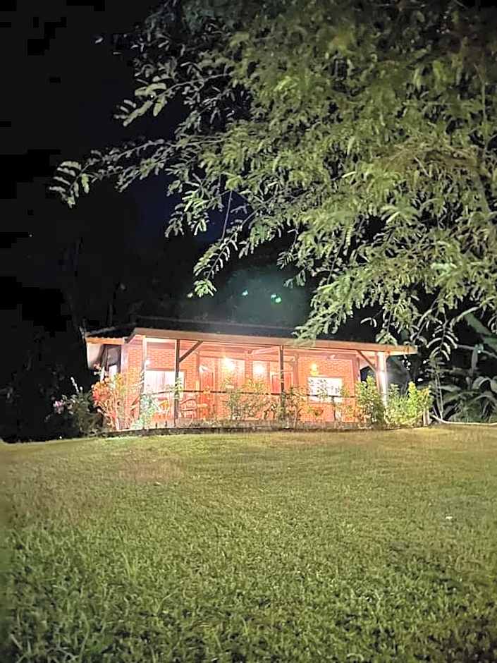 The Country House