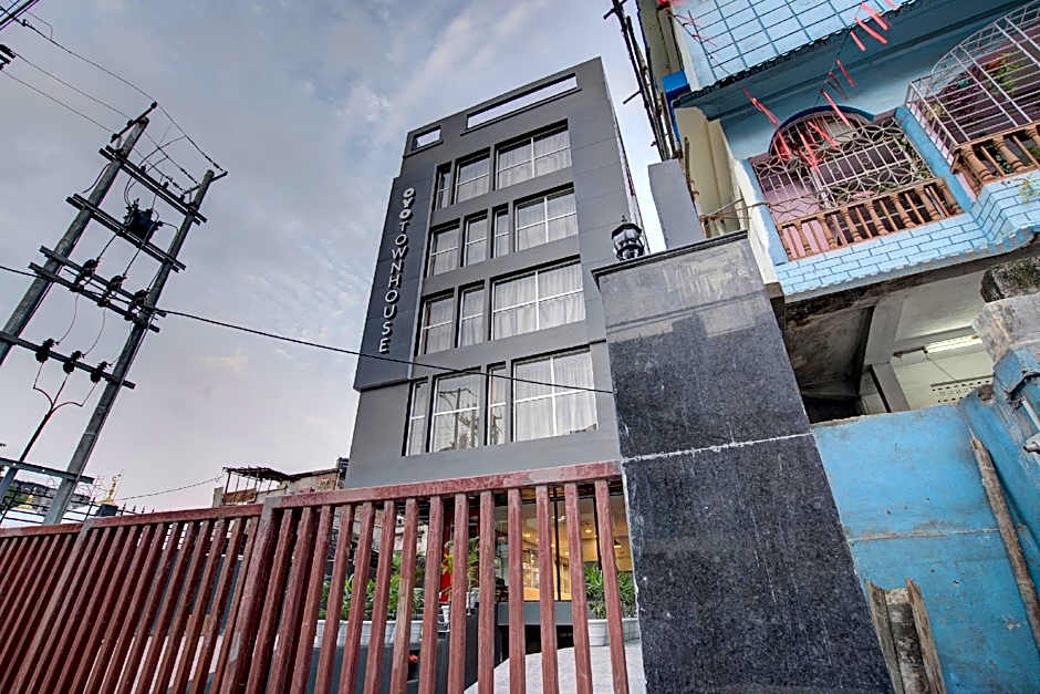 Eureka Grand by OYO Rooms – Guwahati, TX