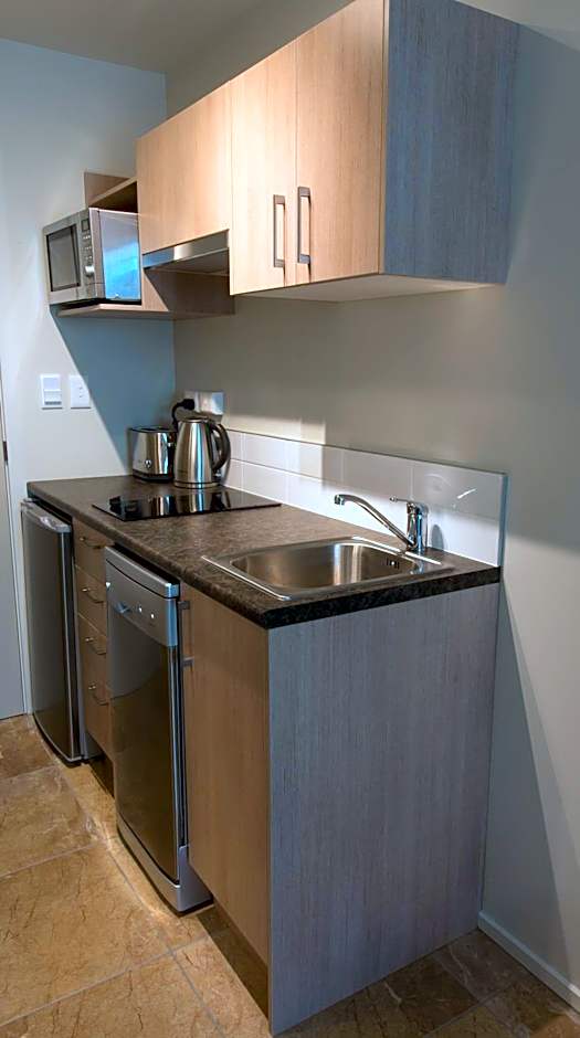 Ramada Suites by Wyndham Christchurch City