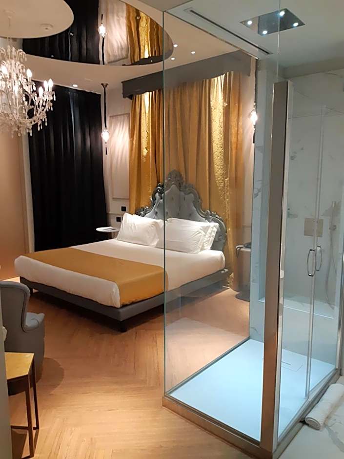 Emotional Grand Motel