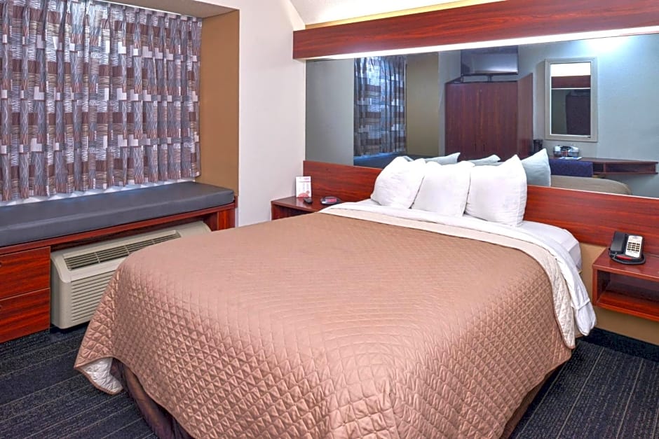 Americas Best Value Inn & Suites Maryville