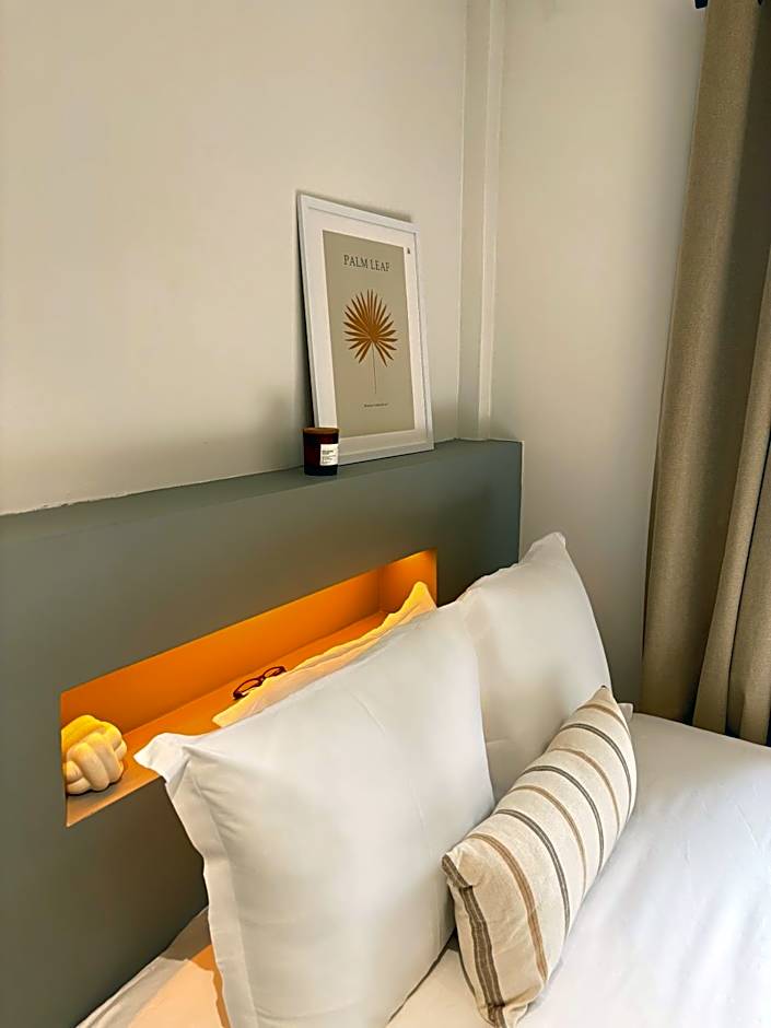 Hotel Paris Amore