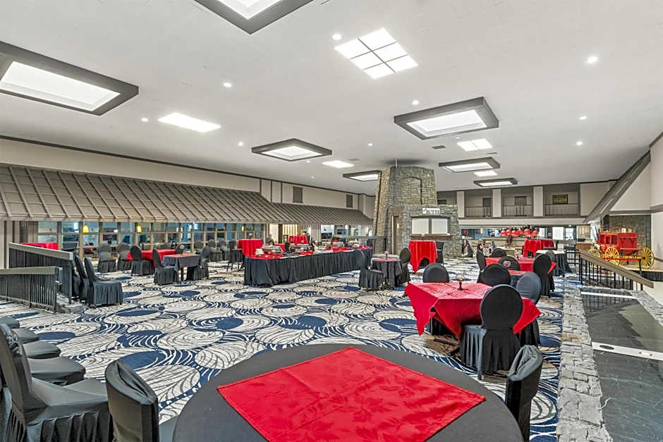 Red Lion Hotel & Conference Center Cheyenne