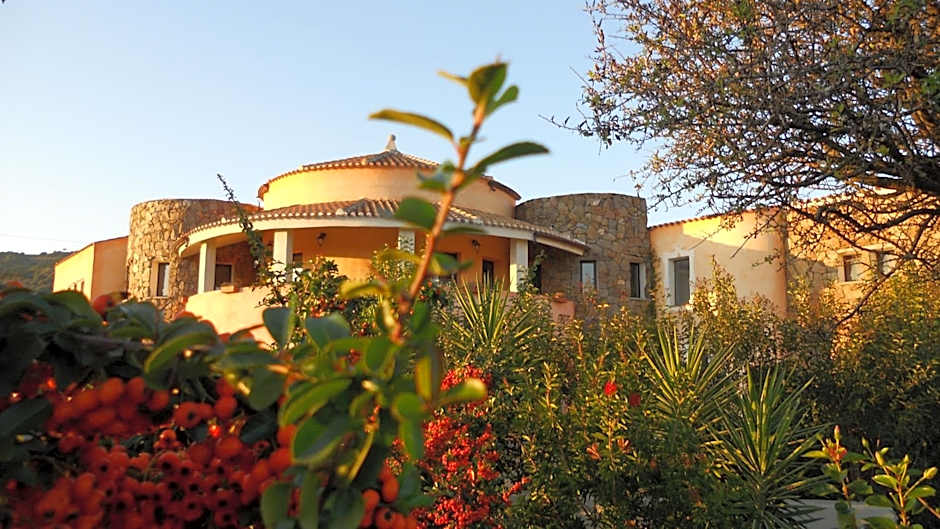 Maria Caderina Green Village