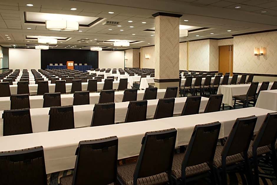 Sheraton Miami Airport Hotel & Executive Meeting Center