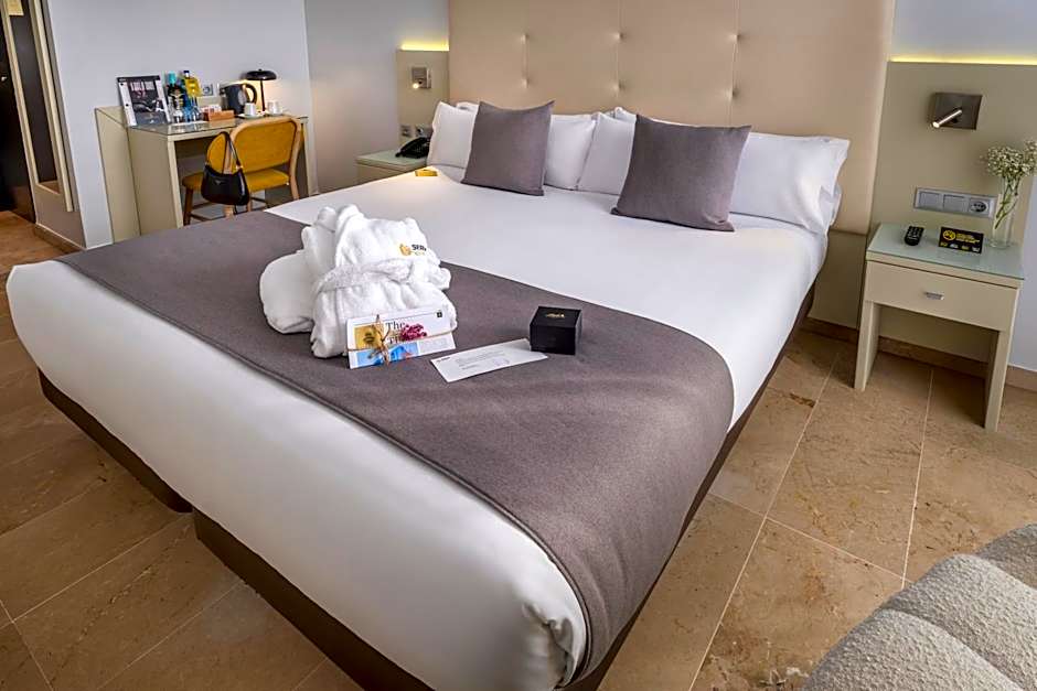 Hotel Serhs Del Port