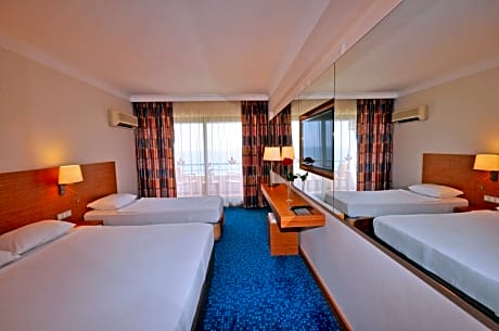 DOUBLE SINGLE USE SEA VIEW