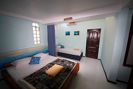 Triple Room with Private Bathroom