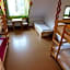 Max Hostel