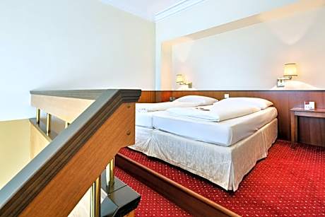 premium room quadruple use