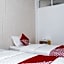 OYO 1454 111 Residence