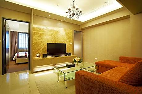 Executive Triple Suite