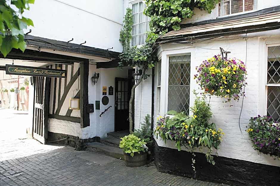 The Saracens Head Hotel