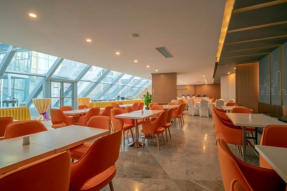 Holiday Inn Express Qingdao Innovation Park By IHG