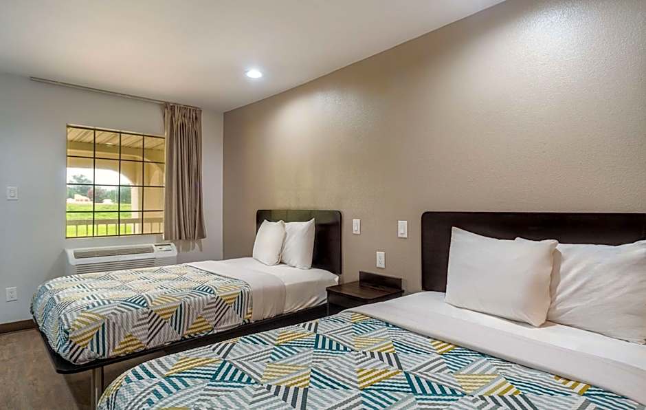 Motel 6-Livingston, TX