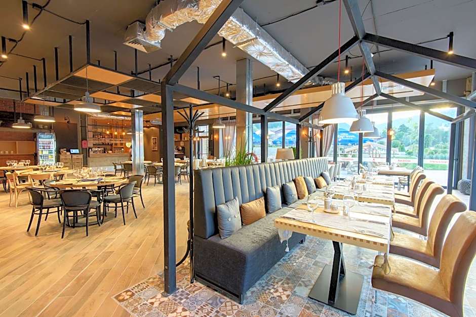 Парк Хотел Модър