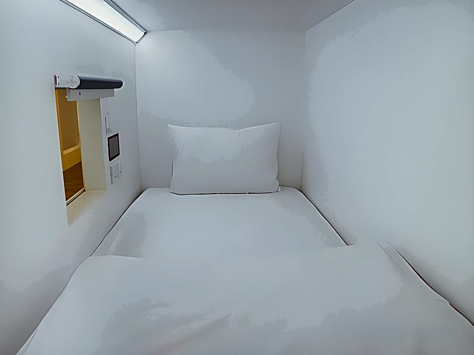 Bobopod Kebayoran Baru, Jakarta