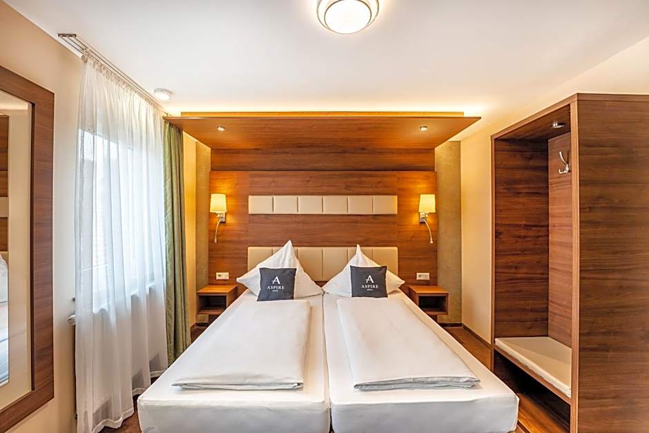 Aspire Castillo Reutlingen Trademark Collection