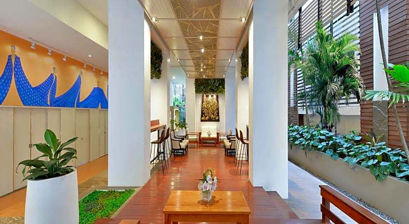 Centre Point Pratunam Hotel