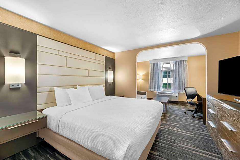 Best Western Plus Abbey Inn