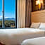 Two-Y-Hotel