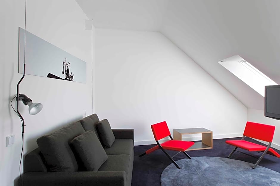 Hotel Gat Point Charlie