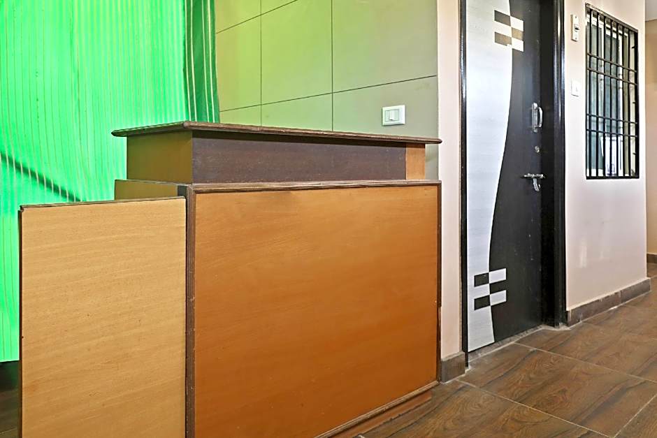 S R Comforts by OYO Rooms – Bangalore, MN