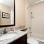 Super 8 by Wyndham Longmont/Twin Peaks