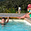 Hog Hollow Country Lodge