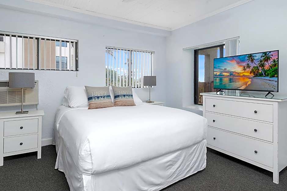 Sabal Palms Inn