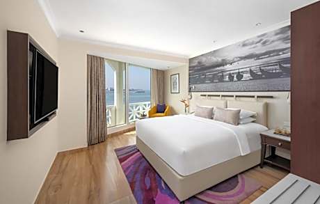 Studio with Sea View